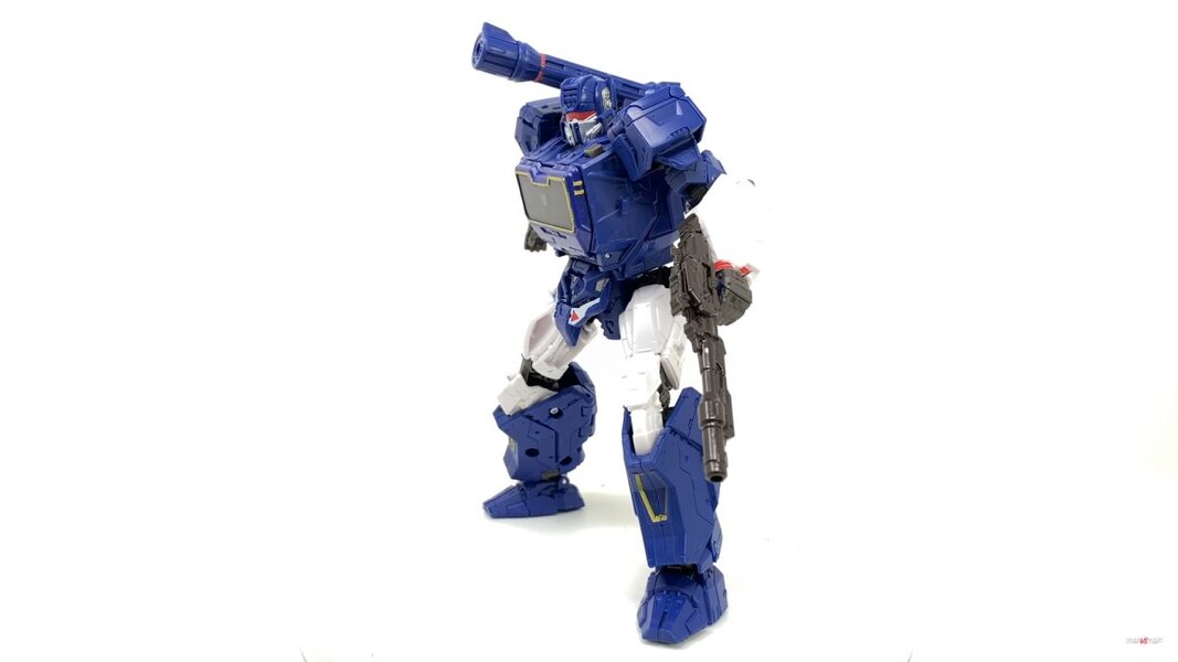 Transformers Studio Series 83 Soundwave More In Hand Image  (18 of 51)